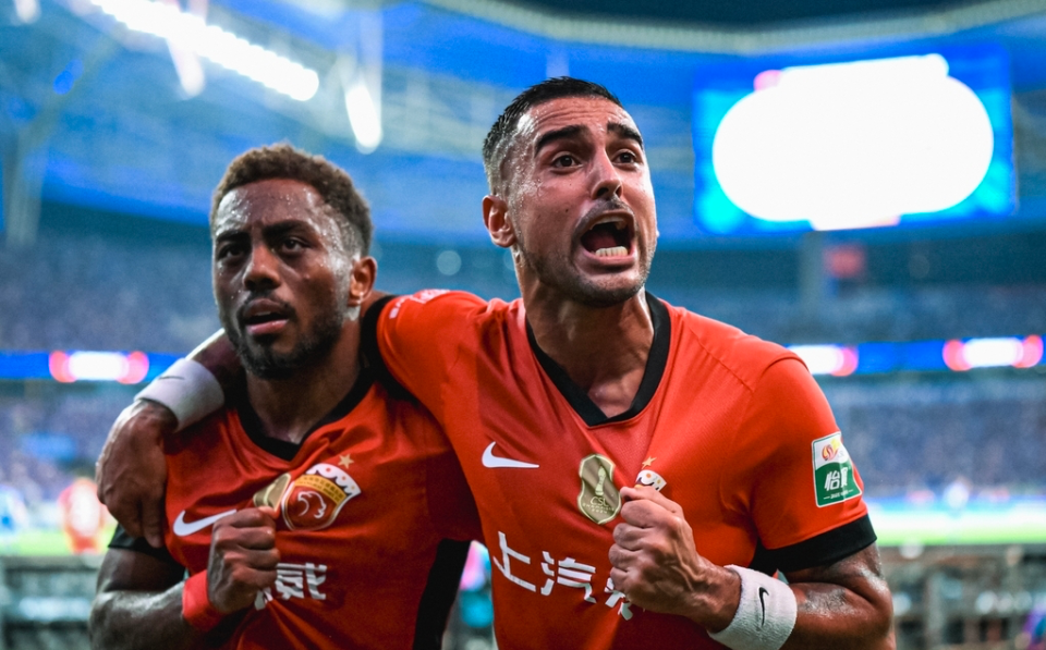 皮球稍稍高, cg 皮球稍稍高, cg