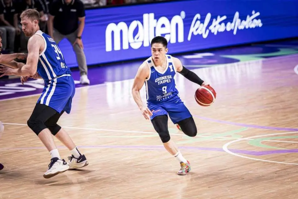 的先发后场, 这支中国台, 出场