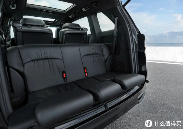 座布局, 前悬架采用