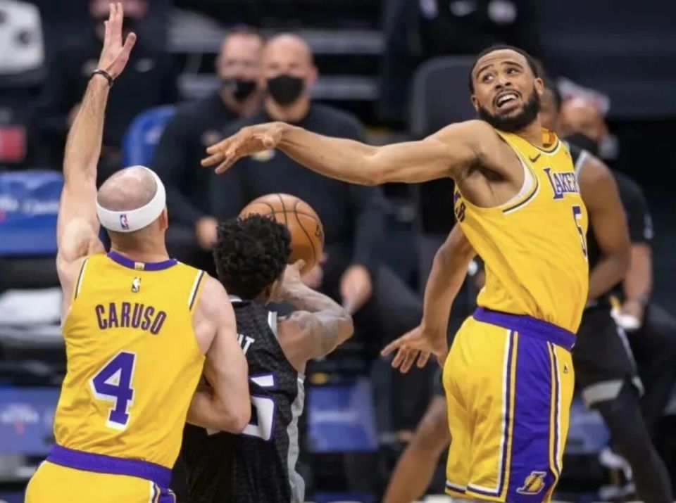 防守大闸 防守大闸