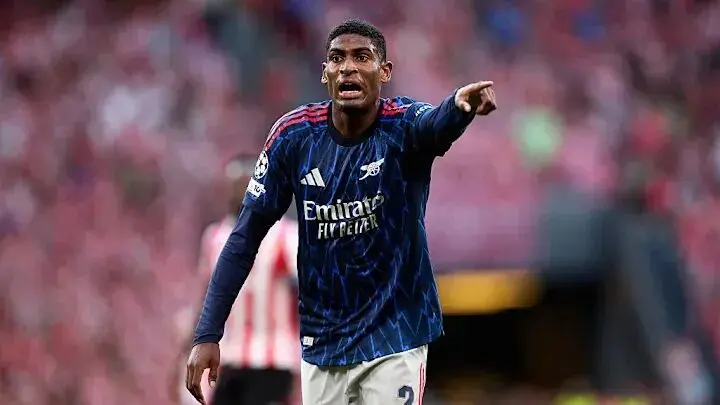 万签下后防, img, MKZgU