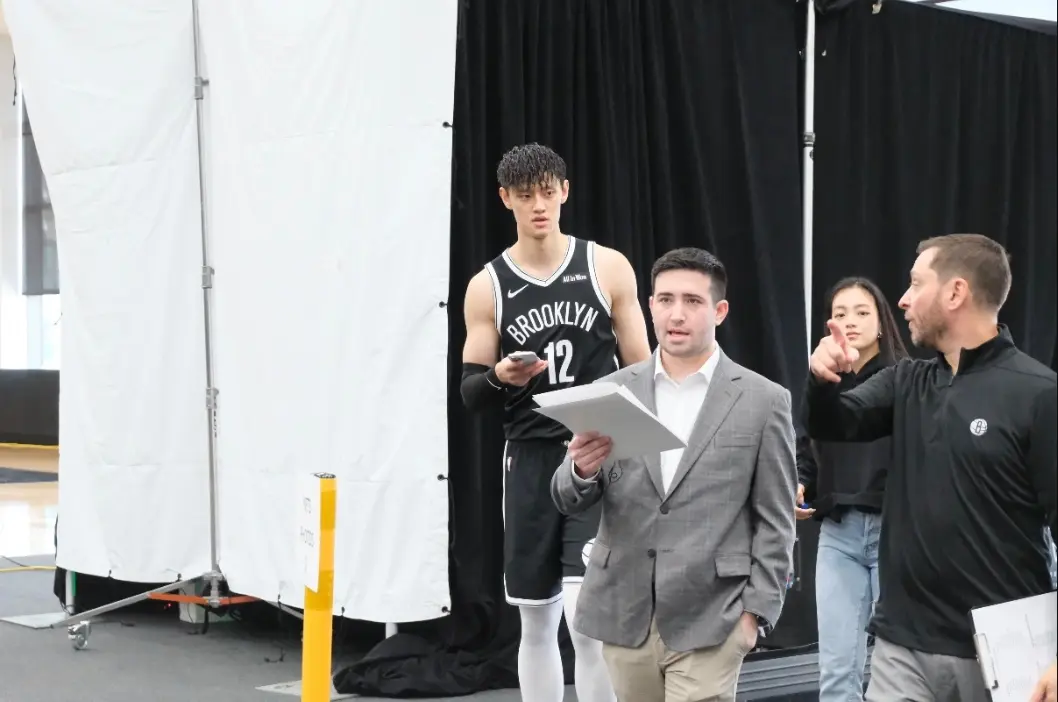 A都在通过, 给回答上升